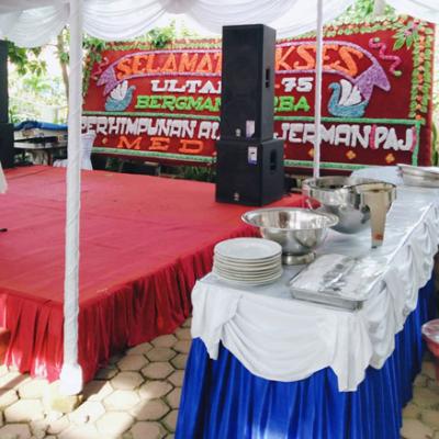 Meja Prasmanan